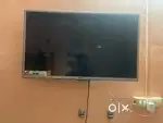 Led 32 inches new lg