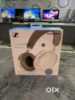Sennheiser Momentum 4 Wireless Headphones \ brand new sealed