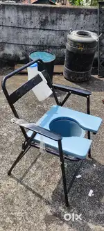 Sitting Toilet Chair