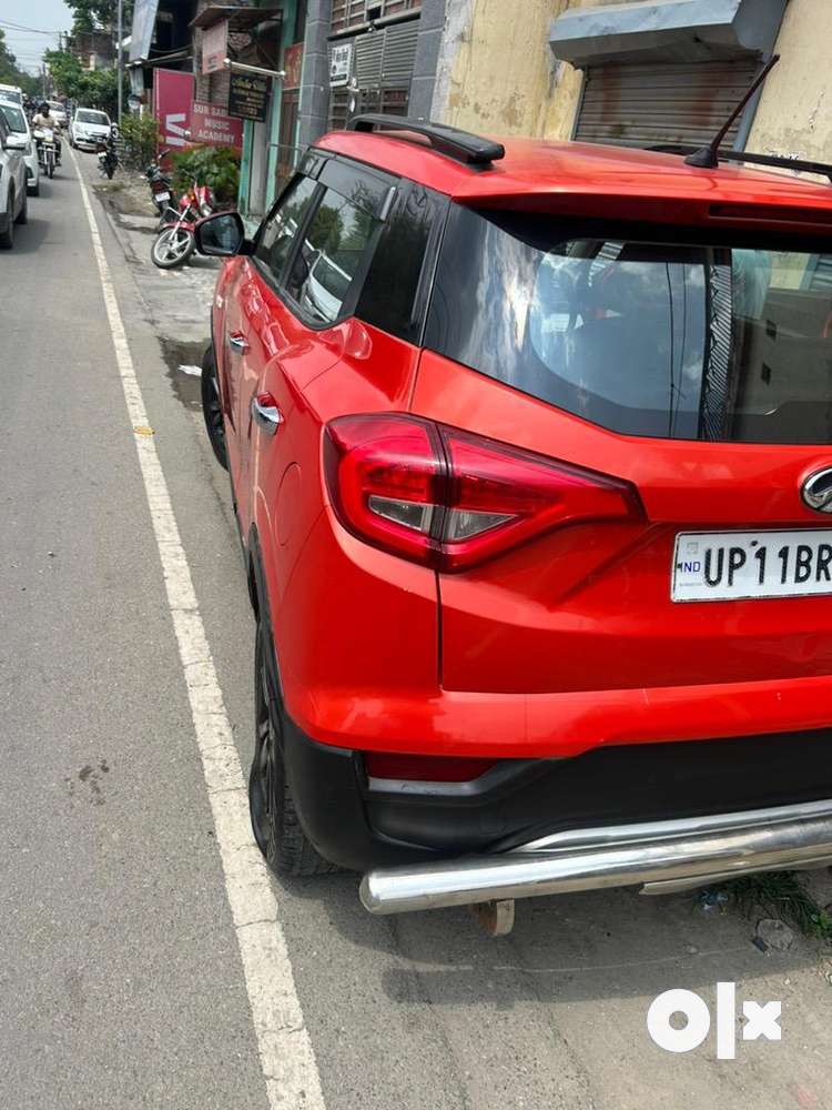 Mahindra XUV300 2019 Diesel next to show room condition