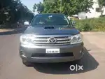 Toyota Fortuner 3.0 4X2 MT, 2011, Diesel
