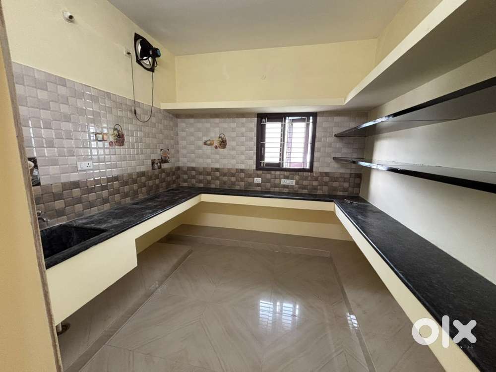2bhk First floor house for Rent