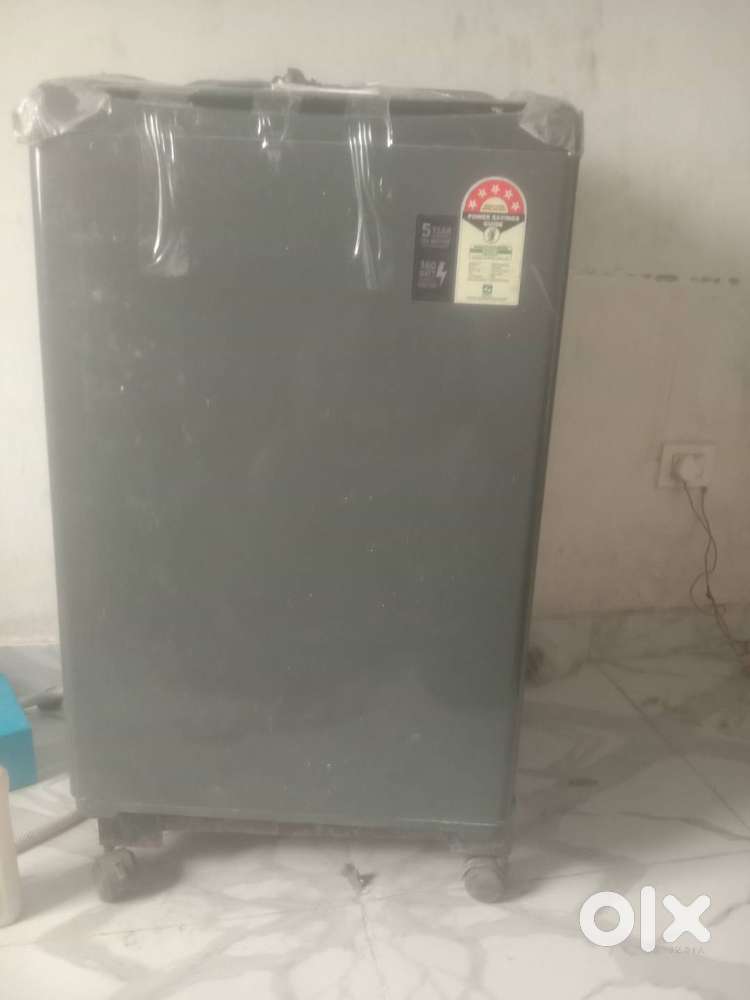 Whirlpool 7 lit re washing machinee top loader fully automatic