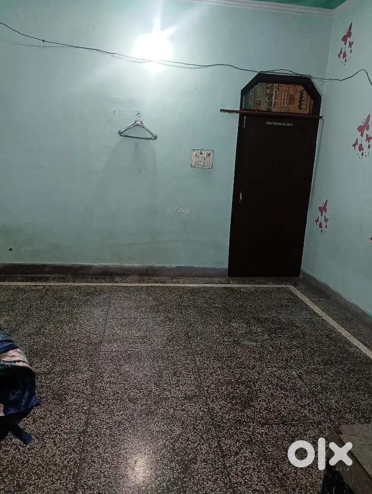 Room Rent For Bachelors