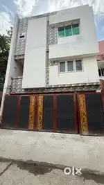 House for lease near camp road bus stand .