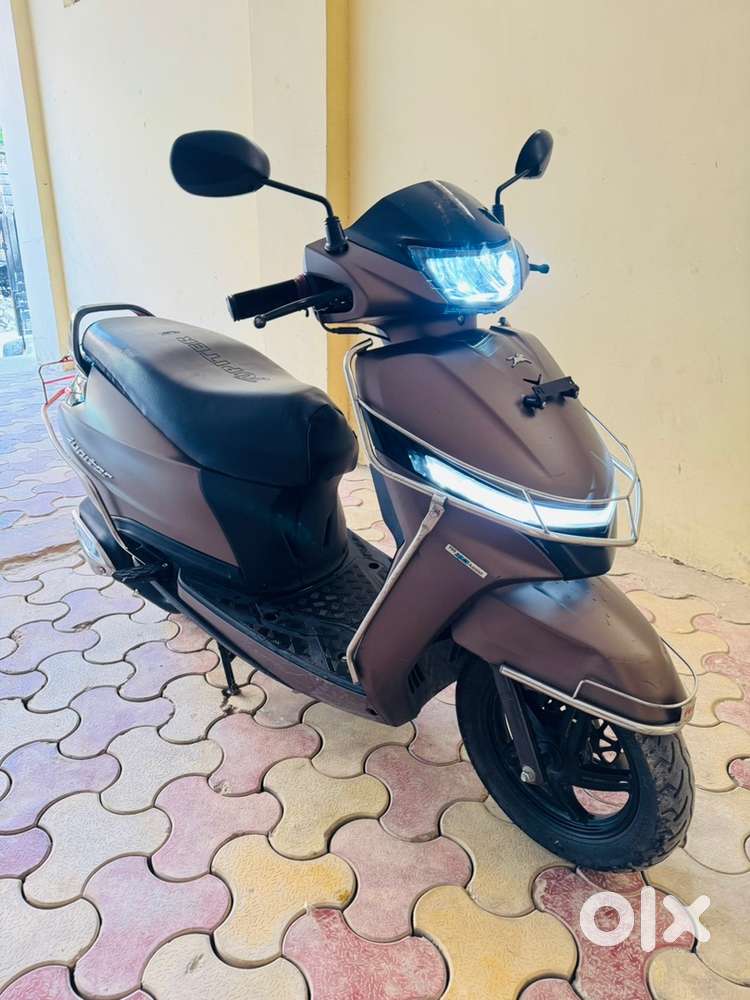 Scooty TVS under 1 years