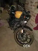 ROYAL ENFIELD METEOR 350 CC YELLOW COLOUR
