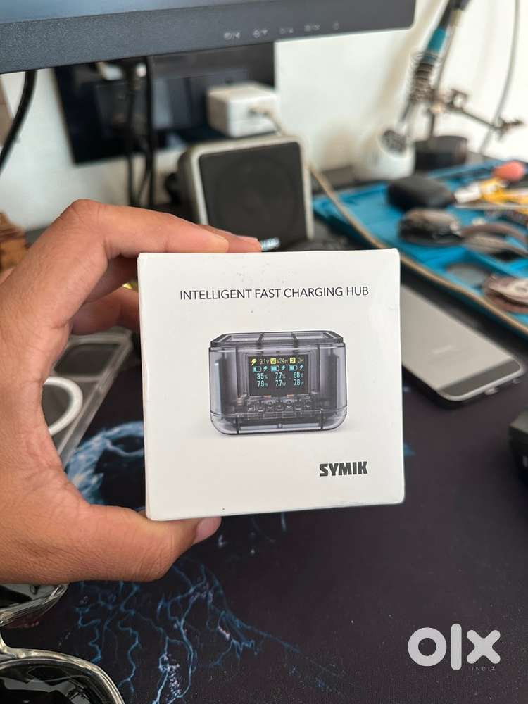GoPro HERO13 Black Super Fast Charger Dock With OLED Screen