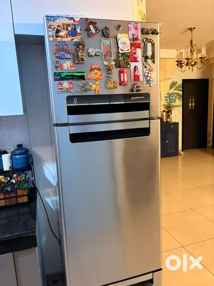 Whirlpool Triple Door refridgerator 330L Working condition