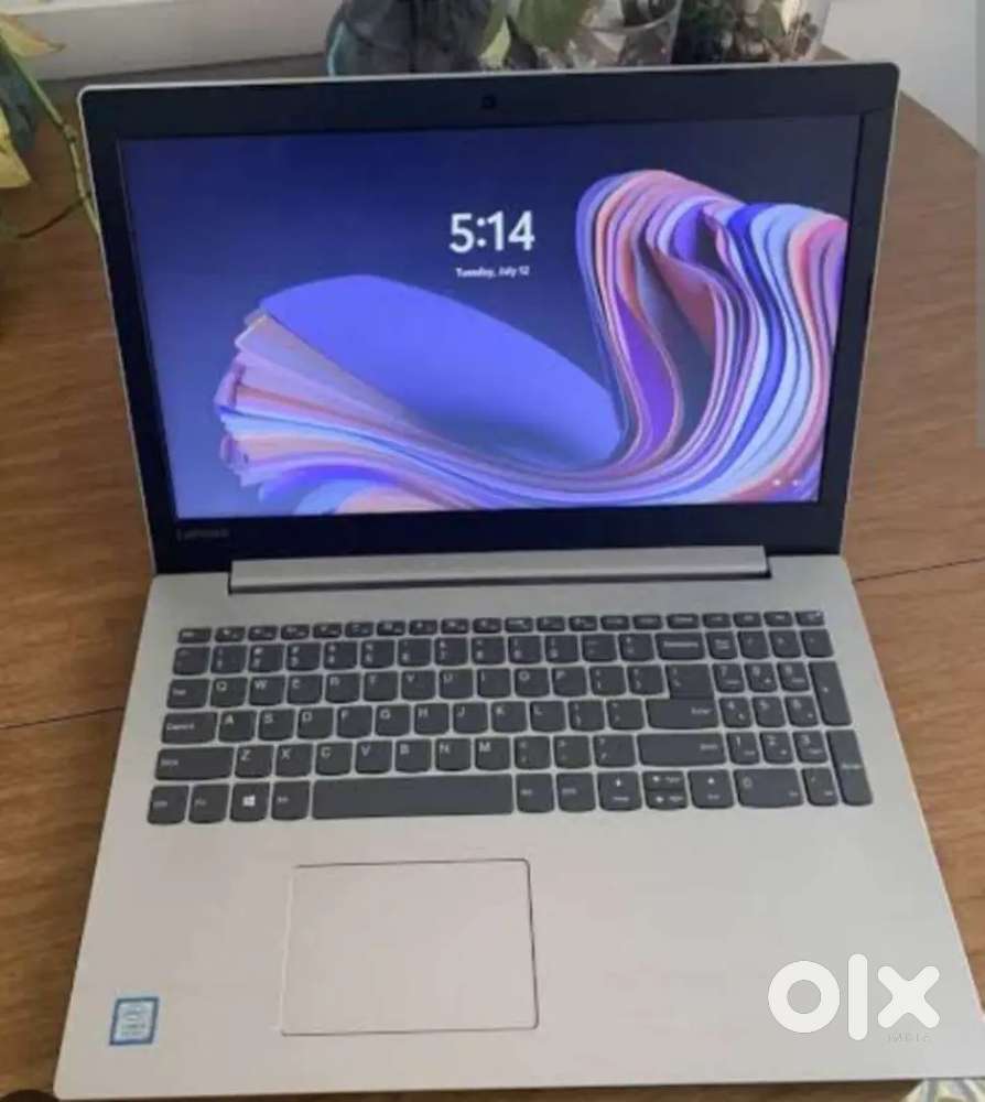 LENOVO LAPTOP 8 GP RAM 1 TB HDD WIFI WEBCAM AMD A8 PROCESSOR 8 TH GEN