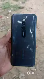 Redmi 8 4,128GB storage