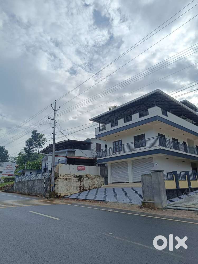 600 sqft  Commercial Shop/Office Space Available – Ezhemkulam, Adoor