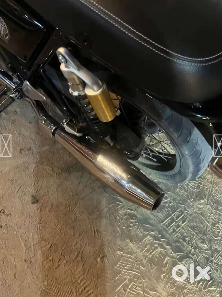 25000 mai maine liya tha ab jo v lega usko bahut kam me de denge