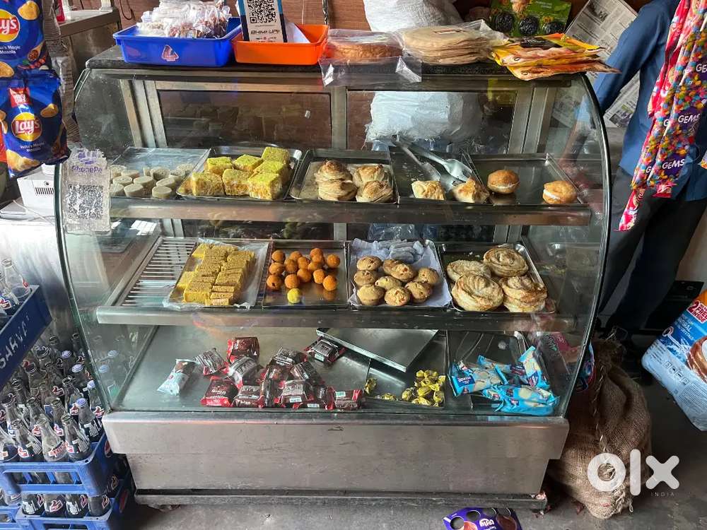 Display Glass Bakery