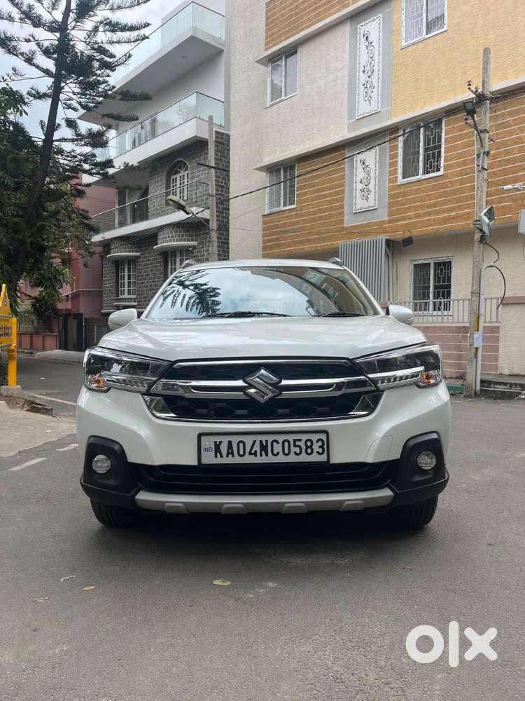 Maruti Suzuki XL6 1.5 Zeta MT, 2023, Petrol
