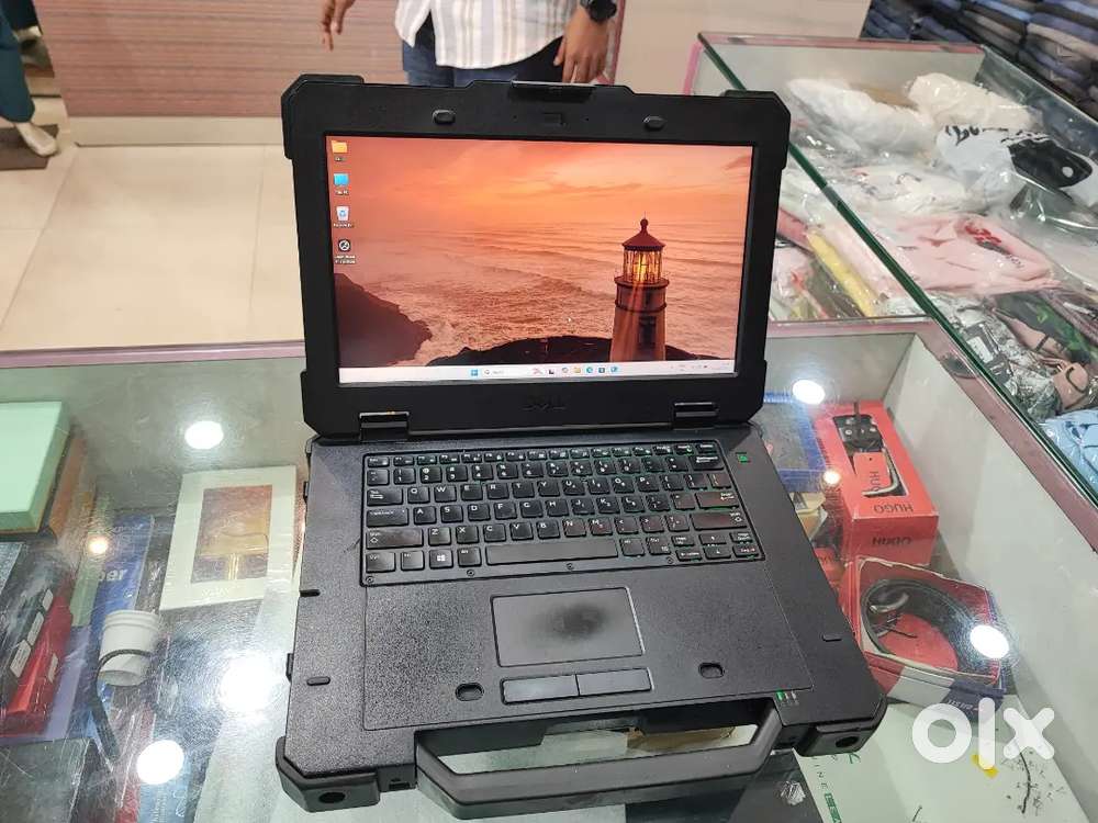Dell Latitude Rugged Extreme 7414 Laptop