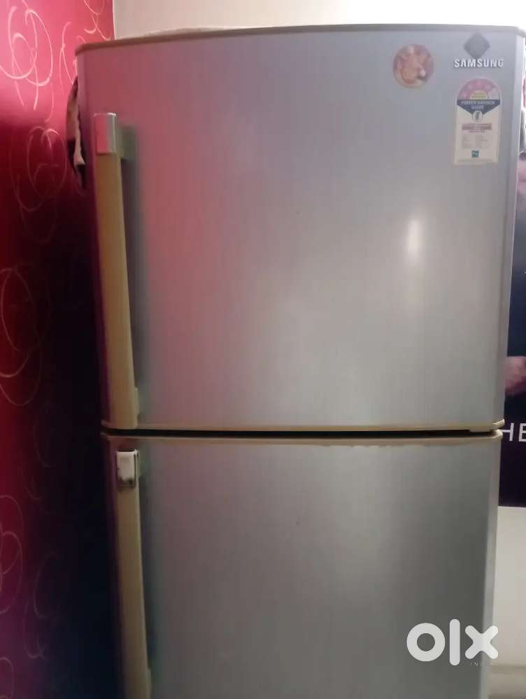 Samsung 375 liter double door