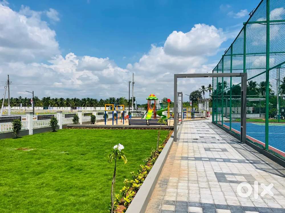 METRO PROJECT SAKTHI NH ( JUST 100 MTRS )