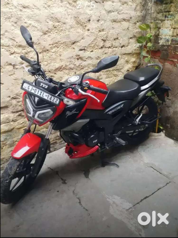 TVS RAIDER 125