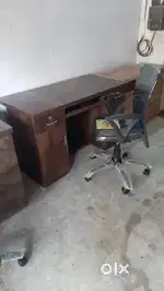 Office table with chair