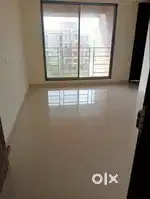 1bhk unfurnished flat available at kurla , peaceful location