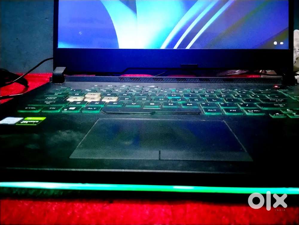 Gaming laptop asus rog strix