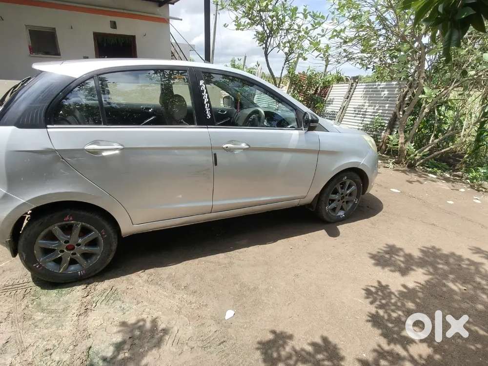 Good condition showroom mentin