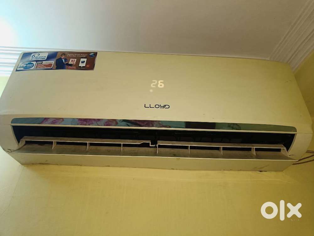 Lloyd Split AC 1.5 Tonnes New Condition for Sale