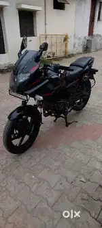 BAJAJ PULSAR 220 MODEL 2019 FIRST OWNER