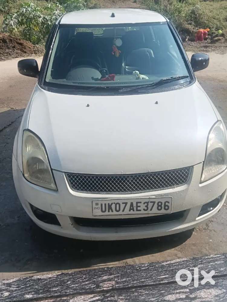 Car number 786 hai