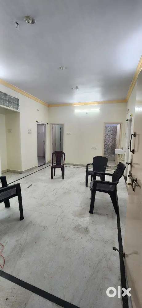 3bhk on 2nd floor Rent 20000 at rethi bowli near pillar no 50