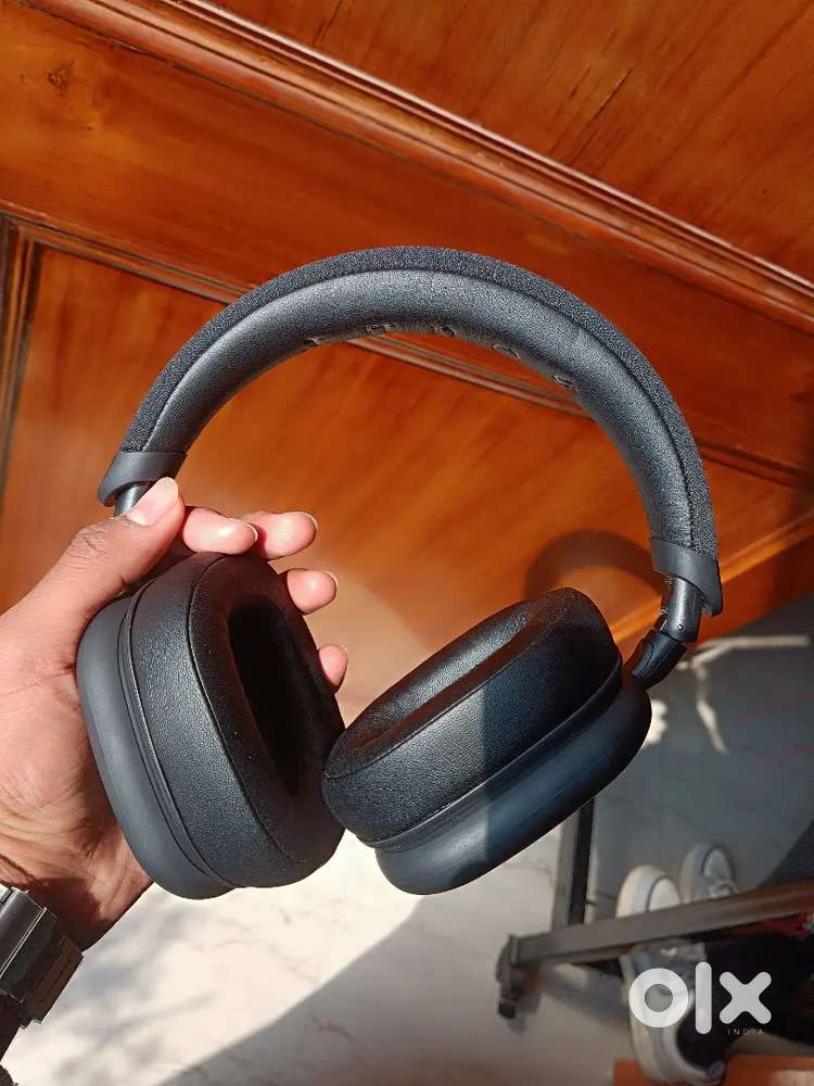 GoBoult Fluid X brand New headphones