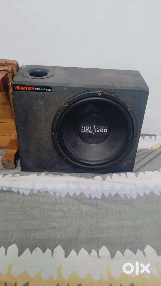 Car subwoofer and amplifier for sale