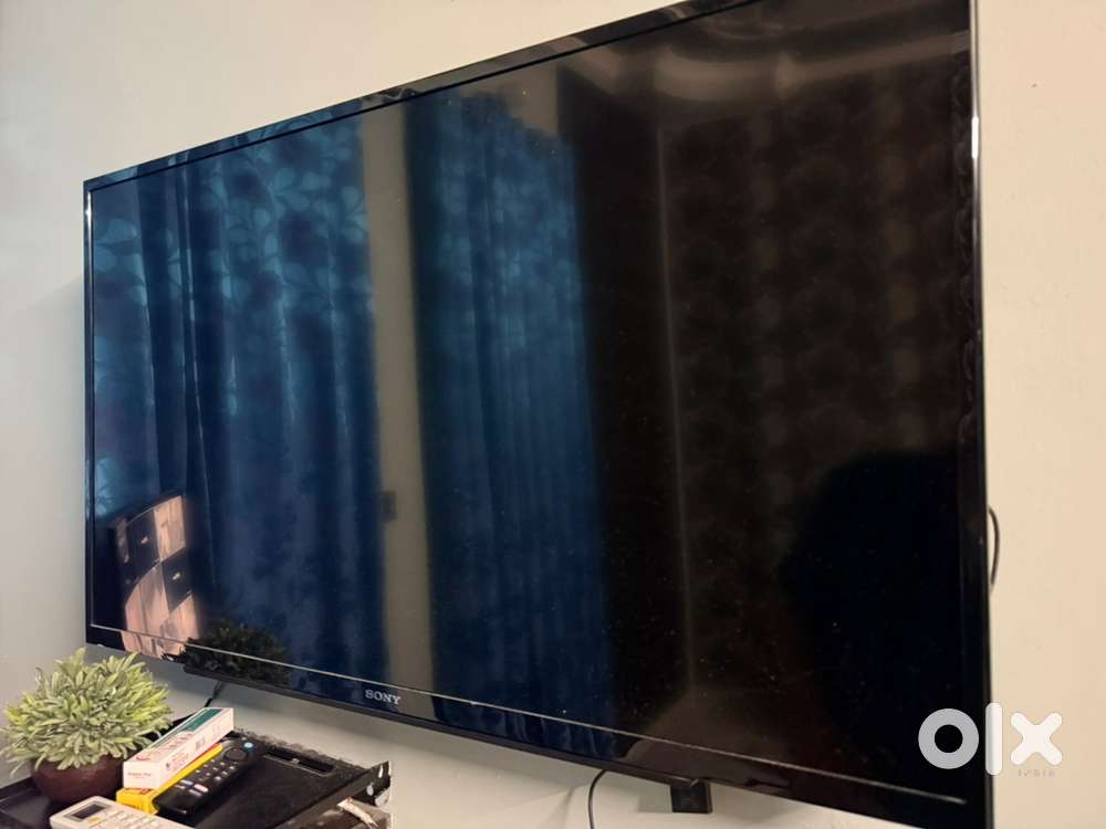 SONY LED TV KLU-4ORSS2E