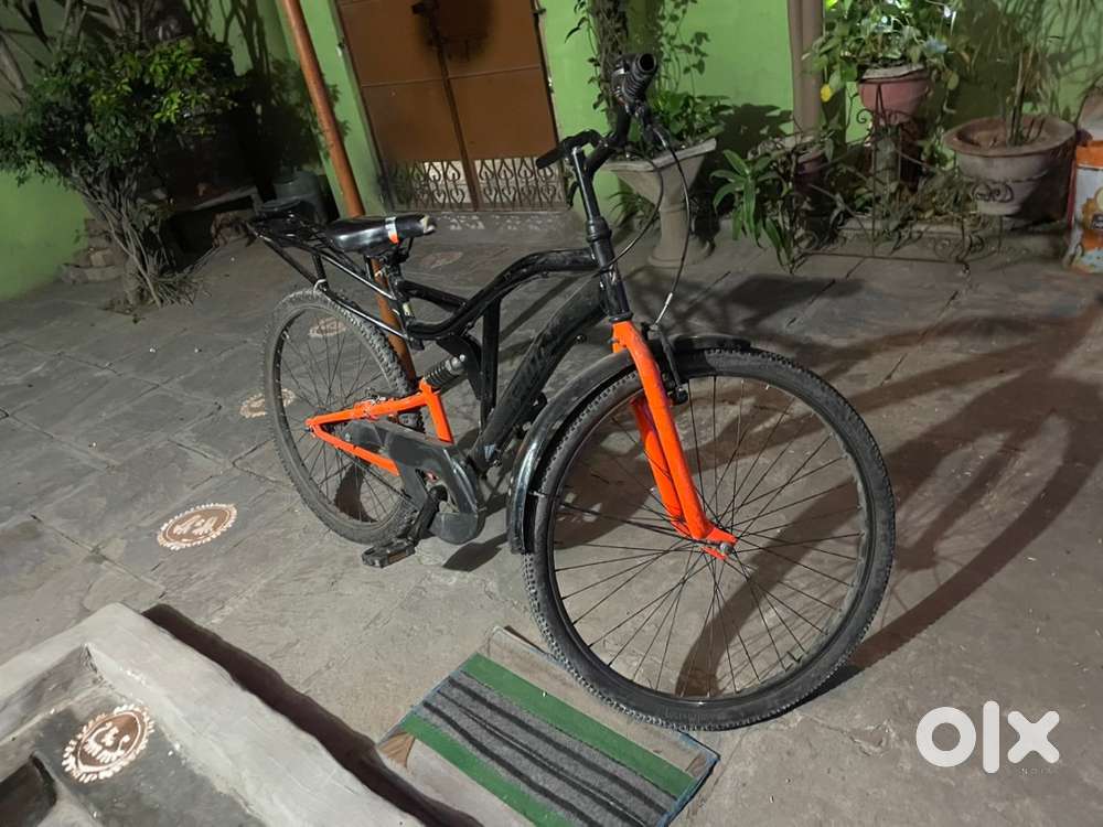 Aone cycle
