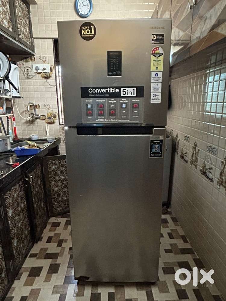 SAMSUNG FRIDGE DOUBLE DOOR