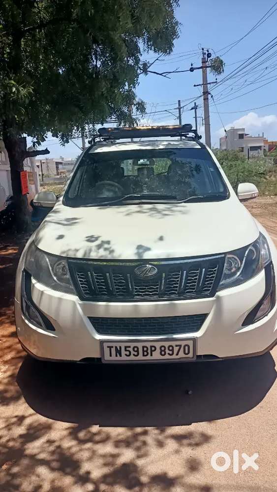 Mahindra XUV500 2017