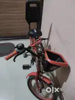 Kids cycle red