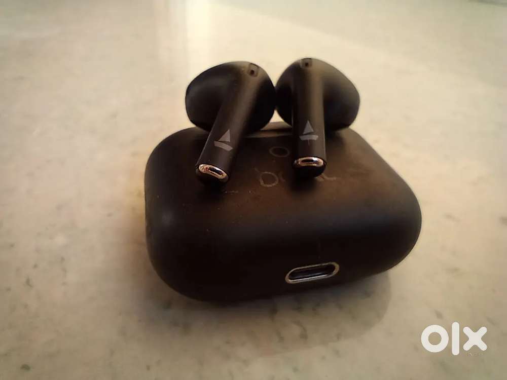 THIS  IS 6 MONTH OLD