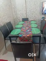 6 seater glass dinning table for sale