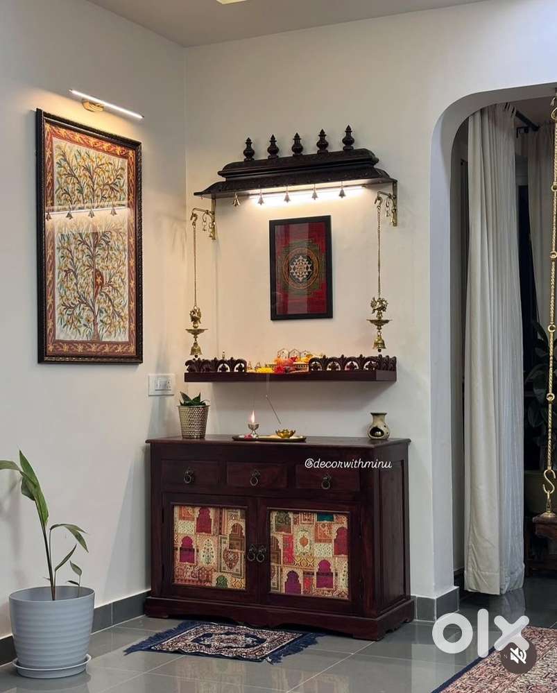 Salesperson required at Wooden Poojamantap showroom