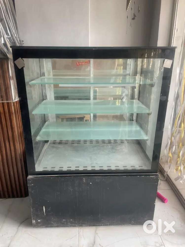 Cake display fridge for sale