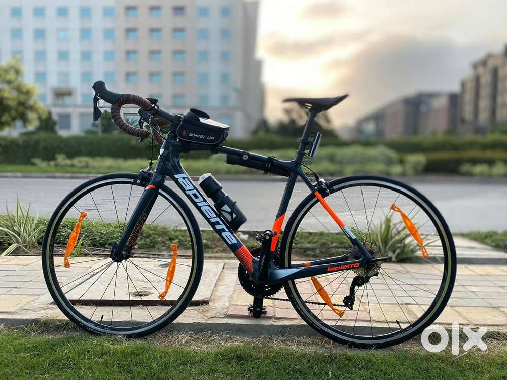 Lapierre Sensium 500 full carbon body bike