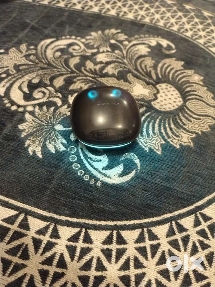 BOULT Maverick earbuds