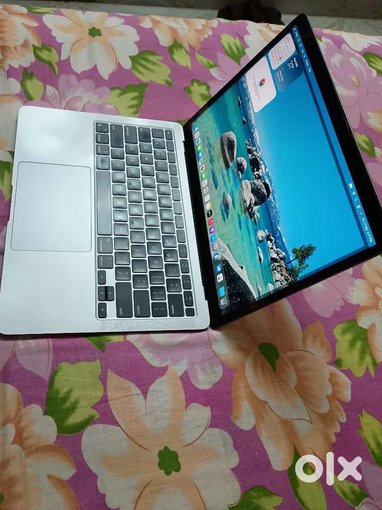 Apple Macbook Air M1, Latest MacOS, Excellent condition