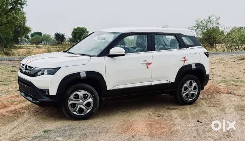 Maruti Suzuki Brezza 2025 CNG & Hybrids 0 Km Driven