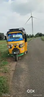 Ape auto bs6