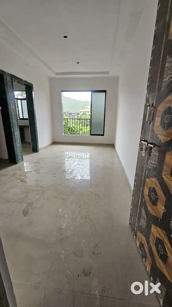 1bhk with big balcony flat for sale in 25 lac virar east