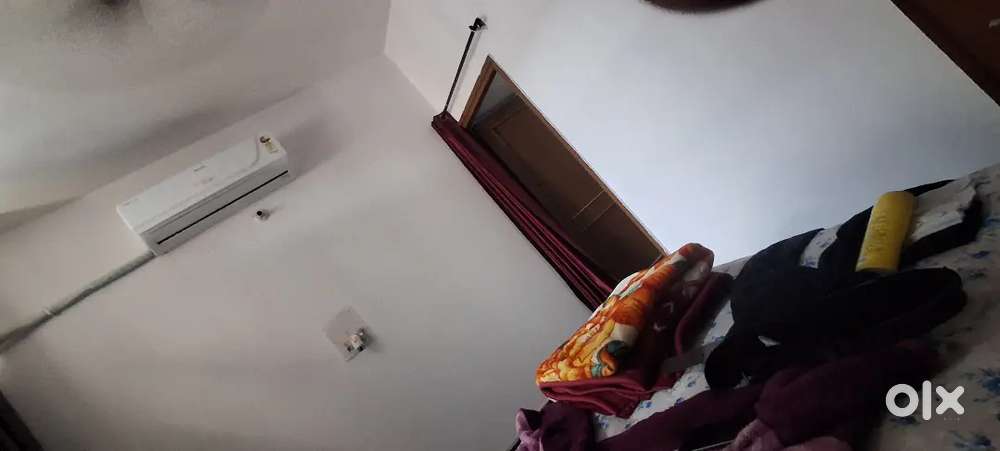 For singel male 1 room vacant in 2 room kitchen bathphase 3b1 mohali