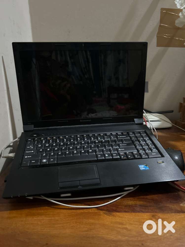 Lenovo b560